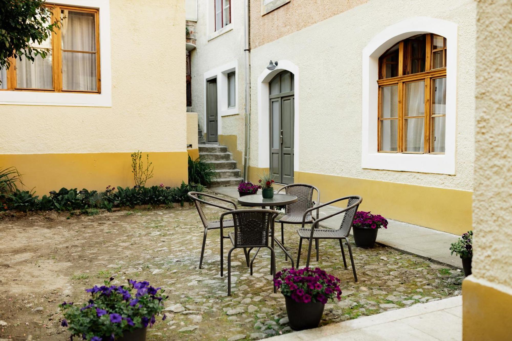 Ferienwohnung Casa Leonhardt Sighişoara Exterior foto